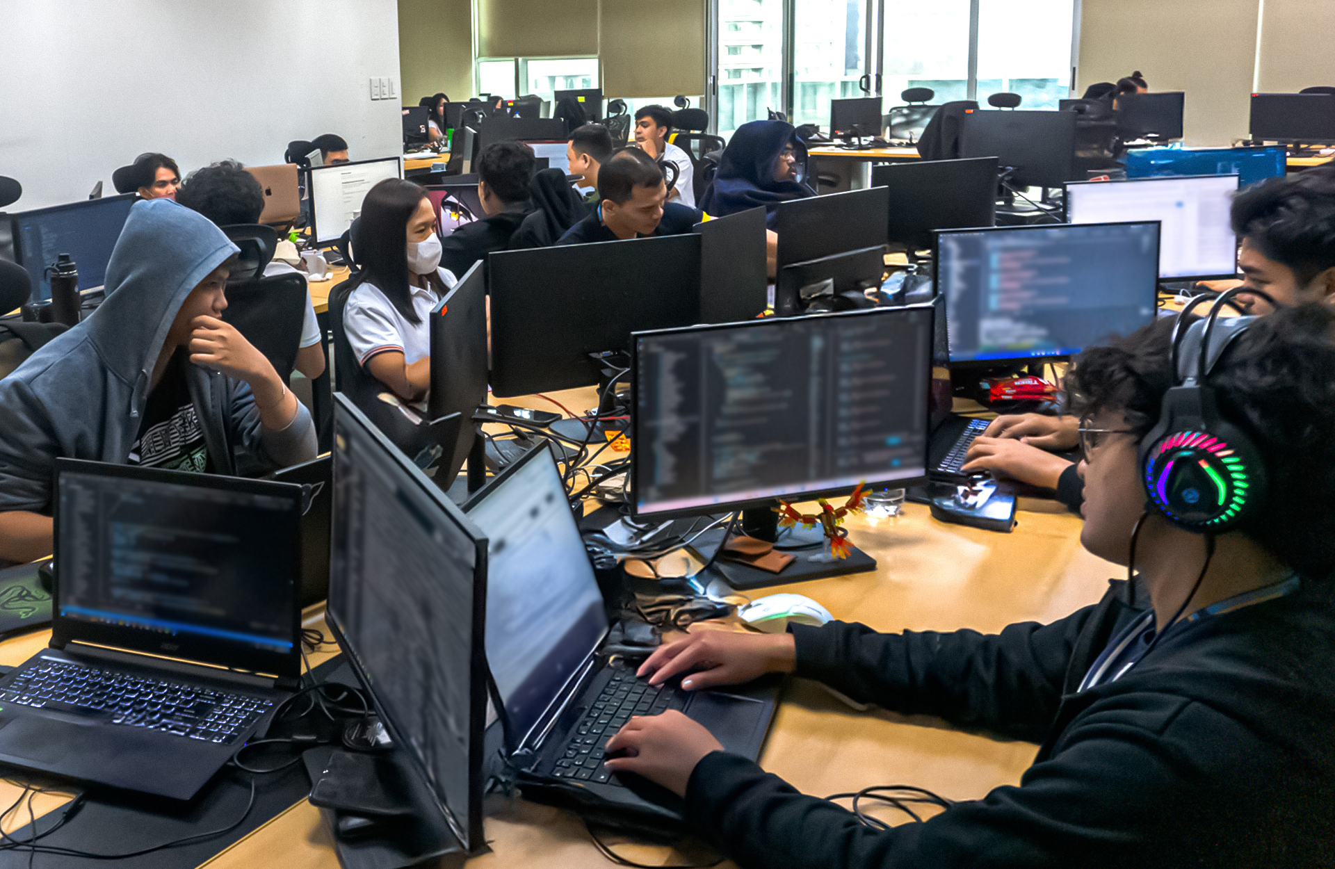 HiPE Asia Slideshow A