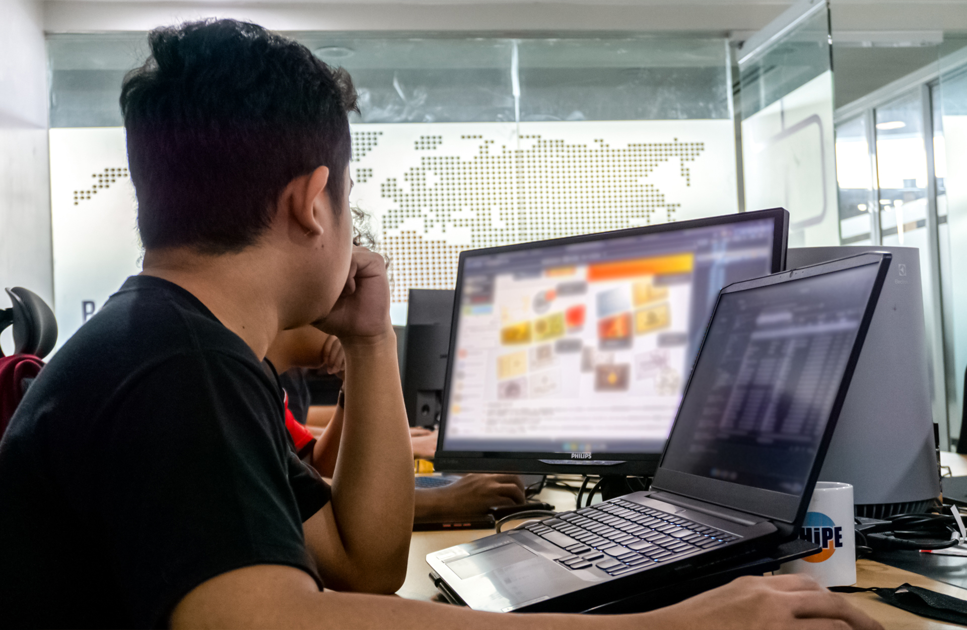 HiPE Asia Slideshow E